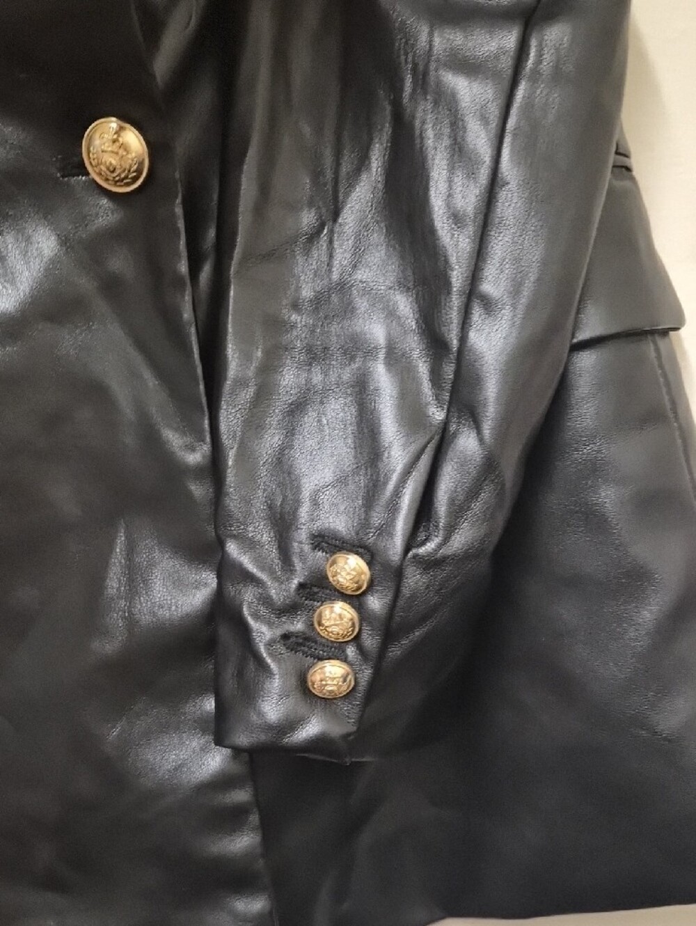 Truth Black Faux Leather Double-Breasted Blazer with Gold Buttons Size 8 - Picture 9 of 11